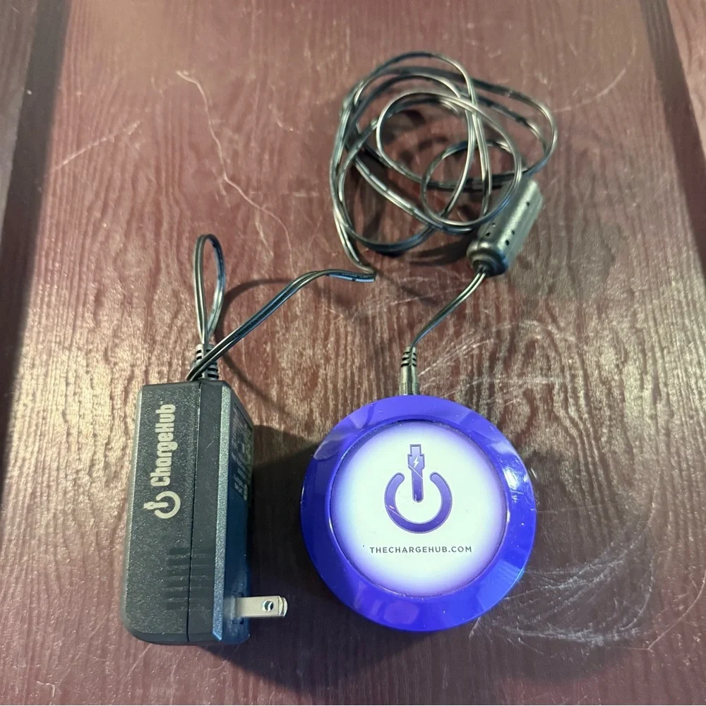 ChargeHub X7 – 7 Port USB Desktop Charging Station - purple